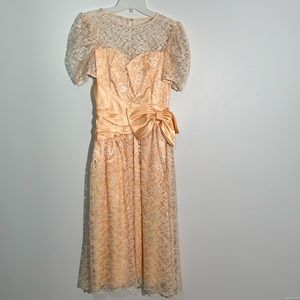 vintage 50s / 60s lace dress